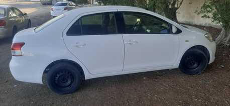 Manama, Vehicles, Cars & Trucks , BHD 1800,  Toyota Yaris,  2013,  Automatic,  190000 KM,   For Sale  Model