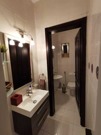 Jabal Al-Weibdeh, Apartments/Houses, JOD 1000/month,  3 BR,  245 Sq. Meter,  Beautiful Sunny Three-bedroom With Expansive Windows And Open Views