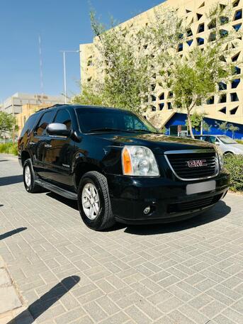 Al Faisaliyah, Vehicles, Cars & Trucks , SAR 38000,  Gmc Yukon,  2013,  Automatic,  490000 KM,    EXCELLENT CONDITION & NEAT INTERIORS