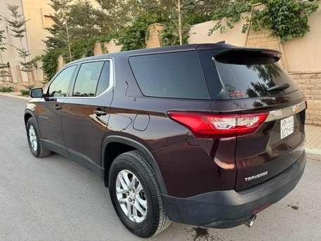 Riyadh, Vehicles, Cars & Trucks , SAR 55000,  Chevrolet Traverse LS,  2019,  Automatic,  194000 KM,  Traverse Chevrolet