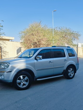 Riyadh, Vehicles, Cars & Trucks , SAR 28000,  Honda Pilot,  2009,  Automatic,  379000 KM,