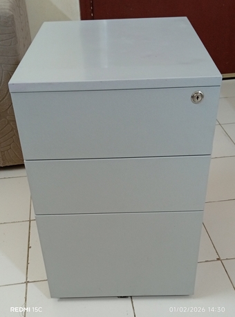 Riffa, Furniture, BHD 10,  3 Drawer Pedestal With Wheels