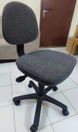 Riffa, Furniture, BHD 12,  Counter Chair