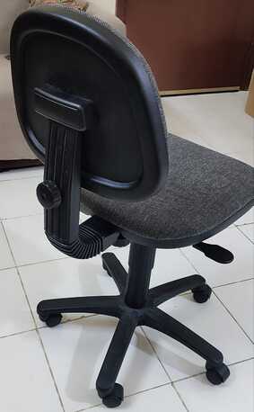 Riffa, Furniture, BHD 12,  Counter Chair