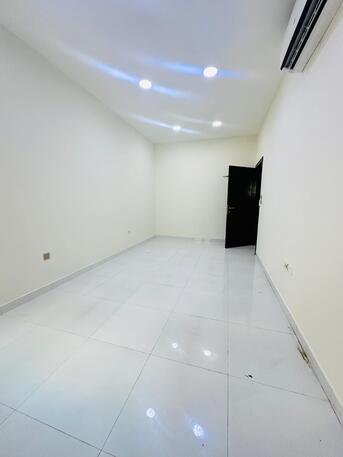 Manama, Apartments/Houses, BHD 300/month,  3 BR,  Flat For Rent In Tubli With EWA Near Mac Donald&rsquo;s