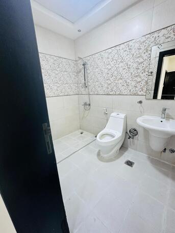 Manama, Apartments/Houses, BHD 300/month,  3 BR,  Flat For Rent In Tubli With EWA Near Mac Donald&rsquo;s