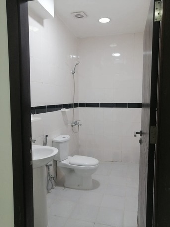 Manama, Apartments/Houses, BHD 140/month,  Studio,  Flats For Rent In Gudaibya Royal Bldg