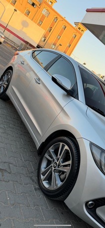 Hara, Vehicles, Cars & Trucks , SAR 36000,  Hyundai Elantra,  2016,  Automatic,  210000 KM,  Full Option, Excellent Condition - For Sale
