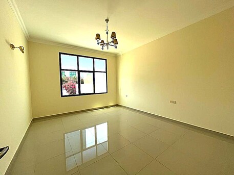 Sanad, Villas, BHD 650,  300 Sq. Meter,  Semi Furnished Garden 4 BHK Villa For Rent In Sanad BD.650/-