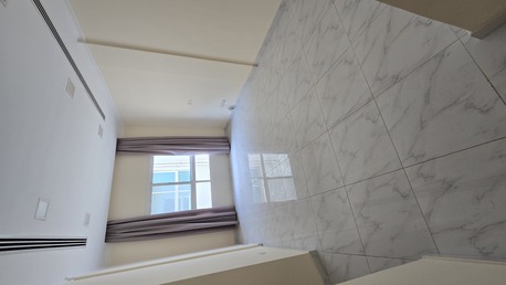 Manama, Apartments, Flats, Houses & Villas, BHD 250/month,  2 BR,  100 Sq. Meter,  Semi Furnished Very Neat And Clean 2 Bhk Flat For Rent..