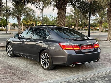 Manama, Vehicles, Cars & Trucks , BHD 4000,  HONDA ACCORD 3.5V6 SPORT,  2013,  Automatic,  192000 KM,  1