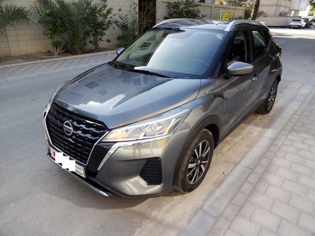 Zinj, Vehicles, Cars & Trucks , BHD 111,  Nissan Kicks,  2022,  Automatic,  67000 KM,  Mid-Option, Excellent Condition, Agency Maintained - FIRST OWNER