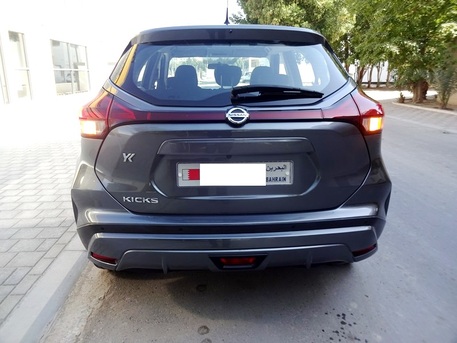 Zinj, Vehicles, Cars & Trucks , BHD 111,  Nissan Kicks,  2022,  Automatic,  67000 KM,  Mid-Option, Excellent Condition, Agency Maintained - FIRST OWNER