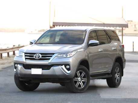 Tubli, Vehicles, Cars & Trucks , BHD 100,  TOYOTA FORTUNER,  2019,  Automatic,  89000 KM,   4CYL  MODEL FOR SALE