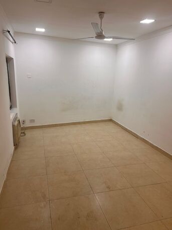 Hoora, Apartments/Houses, BHD 200/month,  2 BR,  Flat For Rent In Hoora Nearby Zainal Market