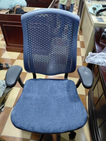 Riyadh, Furniture, SAR 750,  Herman Miller Celle