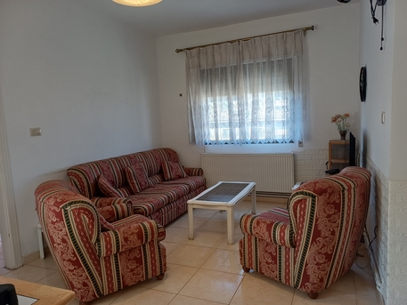 Amman, Apartments/Houses, JOD 300/month,  Furnished,  1 BR,  Clean And Sunny 2nd Floor Furnished Apartment In Jabal Amman 2nd Circle.