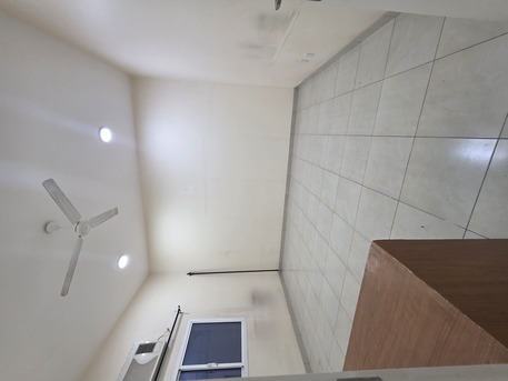 Manama, Apartments/Houses, BHD 220/month,  2 BR,  Semi Furnished 2 BHK Flat With Ewa @220/BD In Manama