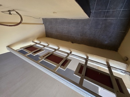 Hoora, Apartments/Houses, BHD 180/month,  2 BR,  - Neet & Clean UN Furnished 2 BHK  Flat Without Ewa @180/BD In Hoora "Small Balcony"