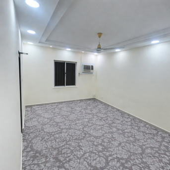 Hamad Town, Apartments/Houses, BHD 370/month,  4 BR,  For Rent: House In Hamad Town, Roundabout 2, Near The Highway.