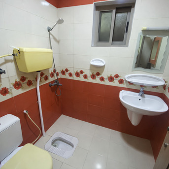 Hamad Town, Apartments/Houses, BHD 370/month,  4 BR,  For Rent: House In Hamad Town, Roundabout 2, Near The Highway.