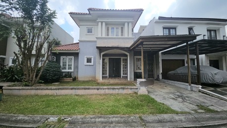 Jakarta, Apartments/Houses, IDR 104/month,  6 BR,  560 Sq. Meter,  A House For Rent At Jalan Metro Alam Pondok Indah, Jakarta