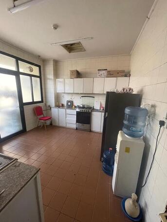 Hoora, Bedspace Available, BHD 65/month,  100 Sq. Meter,  BedSpace In Hoora For Muslim With Car Parking