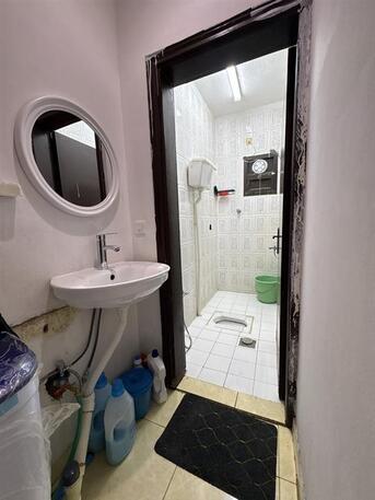 Al Malaz, Apartments/Houses, SAR 1500/month,  Furnished,  1 BR,  SAR 1500/month, Furnished, 1BR, For Rent Near (Care Hosp Malaz) (Indian Couple Or Single)