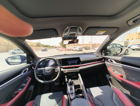 Riyadh, Vehicle Lease Transfer, SAR 39000,  Geely Coolray 2025 Full Option - Gray / Black - 12000kms Driven