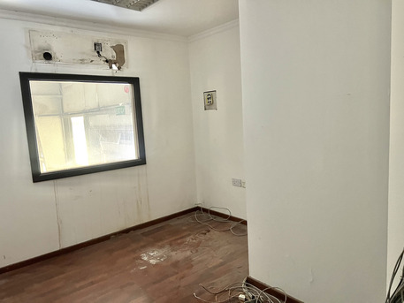 Sitra, Warehouses, BHD 1400,  350 Sq. Meter,  Sitra Warehouse + Office For Rent | Trailer Access | 325 Sqm | 9m Height