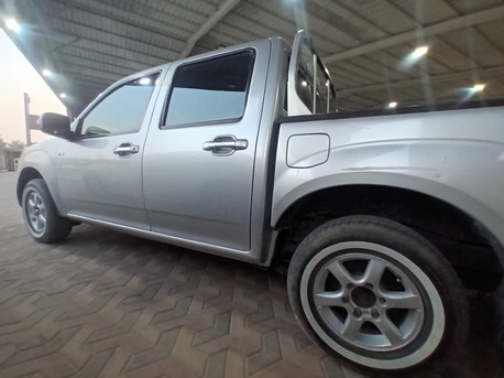 Riyadh, Vehicles, Cars & Trucks , SAR 36000,  ISUZU D-MAX DOUBLE CAB,  2012,  Manual,  285000 KM,   LS &ndash;  MODEL | FOR SALE