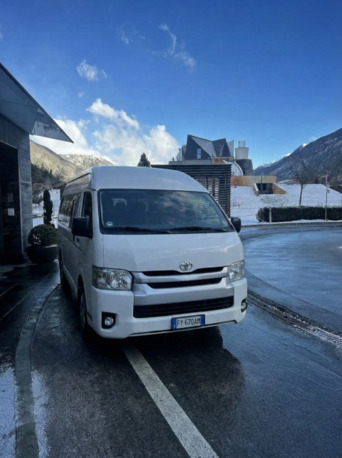 Cairo, Automotive, سافر ببراح وأمان.. إيجار تويوتا هايس 14 راكب ل