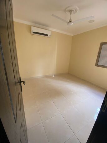 Gudaibiya, Apartments/Houses, BHD 160/month,  1 BR,  Flat For Rent In Gudaibiya Nearby Of Octave Shop