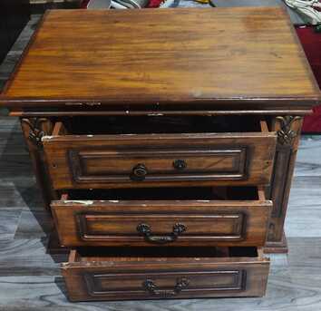 Hara, Furniture, SAR 1,  Side Table & Iron Geeprs