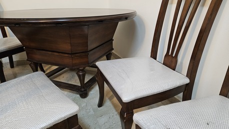 Madinah, Furniture, SAR 1299,  Brand New Dining Table - Urgent For Sale Due To Travel.