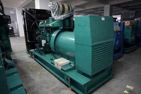Paris, Machinery, EUR 10000,  300kw 375kva Volvo Diesel Generator Set