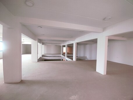 Manama, Warehouses, BHD 900,  700 Sq. Meter,  Commercial Store | Workshop For Rent In Mameer- BD 900/-