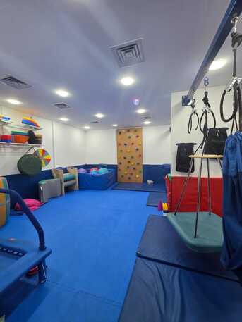 Salmiya, Apartments/Houses, KWD 2700/month,  6 BR,  Commercial Floor For Rent: 344 Sq M In Salmiya - Luxurious Finishing And Ready To Operate