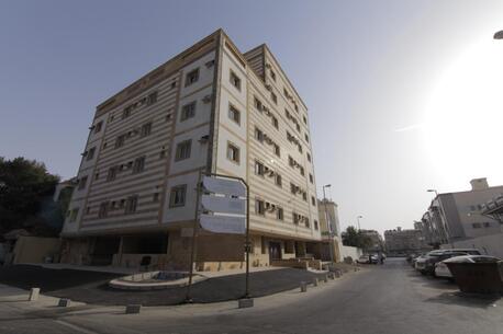 Jeddah, Apartments, Flats, Houses & Villas, SAR 36000/year,  4 BR,  130 Sq. Meter,  4 Bedroom Apartment For Rent In Rehab Distrect Oppiste Ahli Club