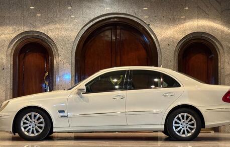 Jeddah, Vehicles, Cars & Trucks , SAR 40000,  Mercedes-Benz E-Class 280,  2007,  Automatic,  194000 KM,  Benz E280 Perfect Condition Less Km Used By DR.