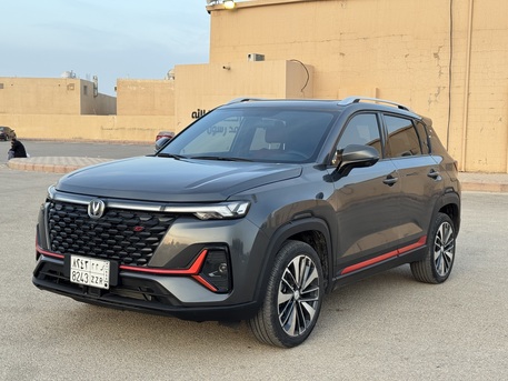 Riyadh, Vehicles, Cars & Trucks , SAR 52000,  Changan CS35 Plus BlueCore,  2025,  Automatic,  14000 KM,   Changan CS35 Plus Full S Variant