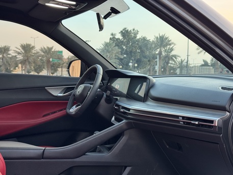 Riyadh, Vehicles, Cars & Trucks , SAR 52000,  Changan CS35 Plus BlueCore,  2025,  Automatic,  14000 KM,   Changan CS35 Plus Full S Variant