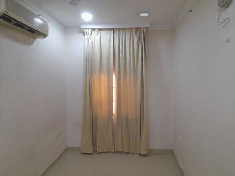 Juffair, Rooms Available, BHD 115/month,  BHD 115 With EWA / Month - 2 BR - Semi Furnished 2 Bedroom Flat For Sharing