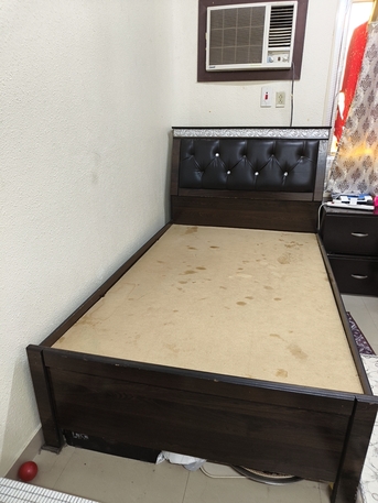 Jubail, Furniture, SAR 350,  Urgent Sale: 120*190 Size Wooden Bed With Mattress