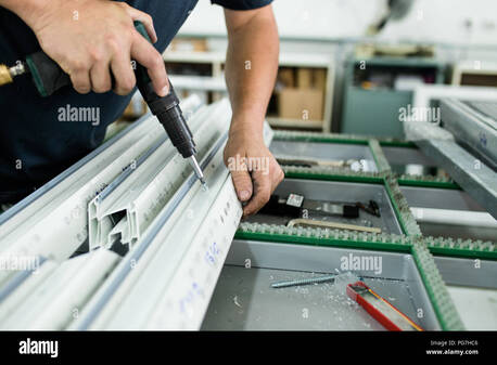 Ajman, Jobs, Aluminum Doors Windows Technician Urgently Required