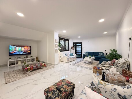 Kuwait City, Apartments/Houses, KWD 380/month,  Furnished,  1 BR,  Fnaitees &ndash; Furnished Basement 1 Bedroom Apartment