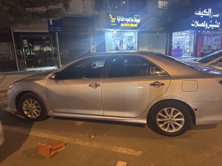 Riyadh, Vehicles, Cars & Trucks , SAR 40000,  Toyota Camry,  2013,  Automatic,  172000 KM,  Camry Silver  Model Excellent Condition Contact 0508722326