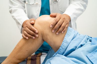 Ahmedabad, Health, Best Knee Replacement Surgeon In Ahmedabad - Elite Hospital  For Joint Treatment