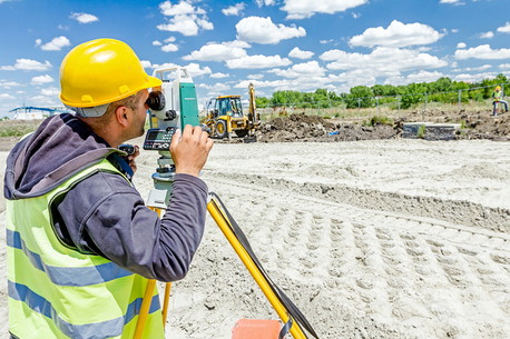 Jubail, Job Seekers, Professional Land Surveyor Available Daily & Monthly Basis