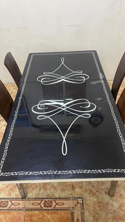 Al Malaz, Household Items, SAR 200,  Dinning Table Extendable Table With Complimentry Dinning Chair